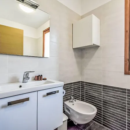 Lejlighed Endine Pool By Interhome